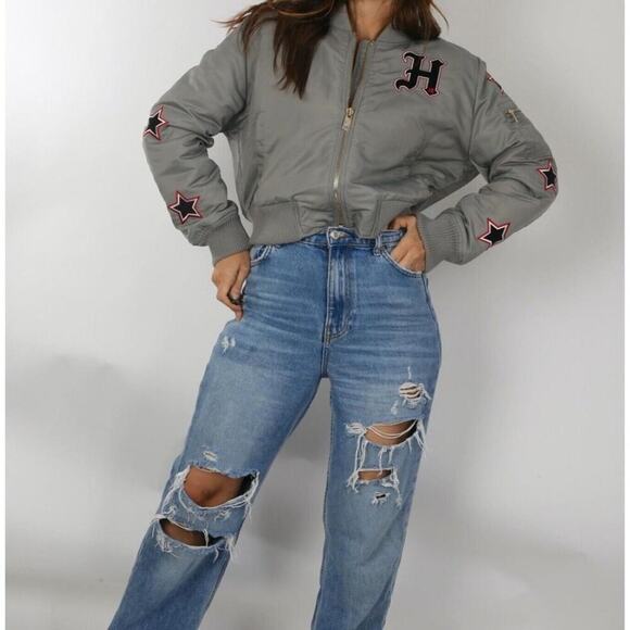 RARE Gigi Hadid x Tommy Hilfiger Women’s Gray Thermore Insulated Bomber Jacket - Picture 3 of 14